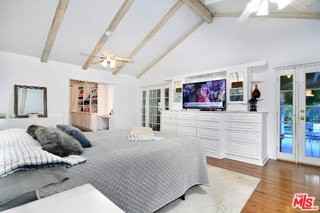 4755 Alonzo Ave - Photo 6 of 6