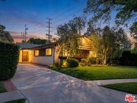 22756 Mobile St - Photo 1 of 1