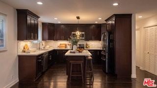 22756 Mobile St - Photo 5 of 8