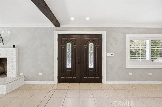 19238 Strathern St - Photo 2 of 8