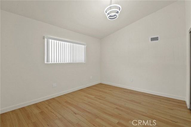4217 Mesa St - Photo 3 of 8