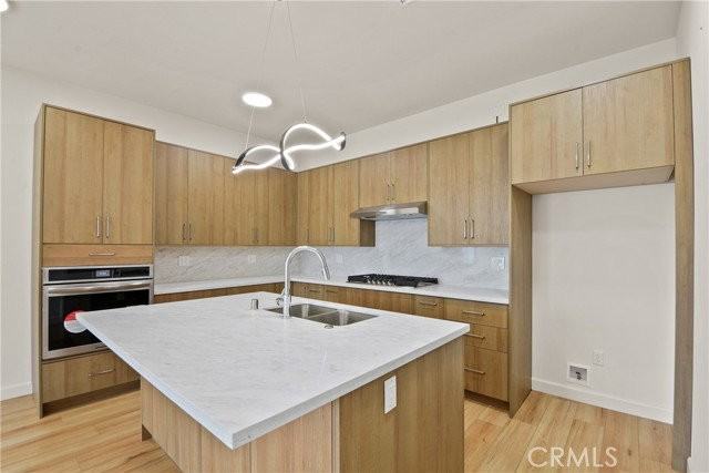 4217 Mesa St - Photo 7 of 8