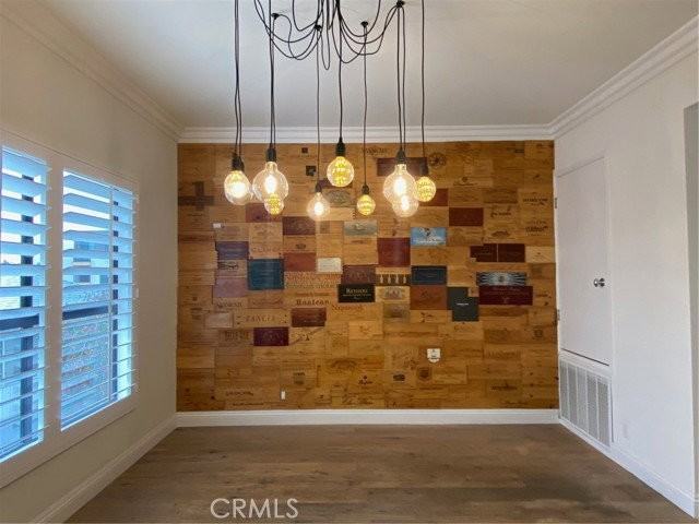1740 Malcolm Ave #201 - Photo 7 of 8