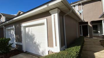 featured image of 565 Scrub Jay Dr