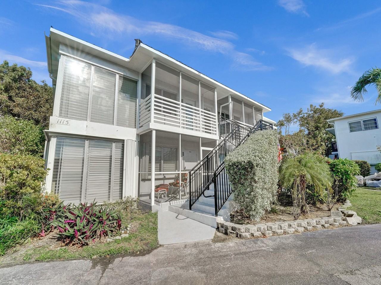 1115 Se 14th Pl