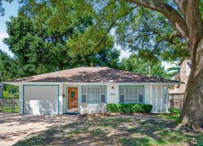 946 Lamonte Ln - Photo 1 of 1