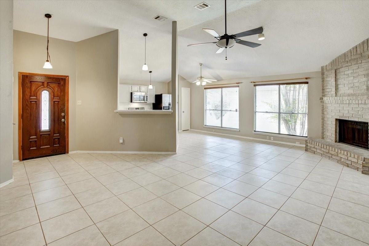 21506 Bluebonnet Meadow Ln - Photo 2 of 18