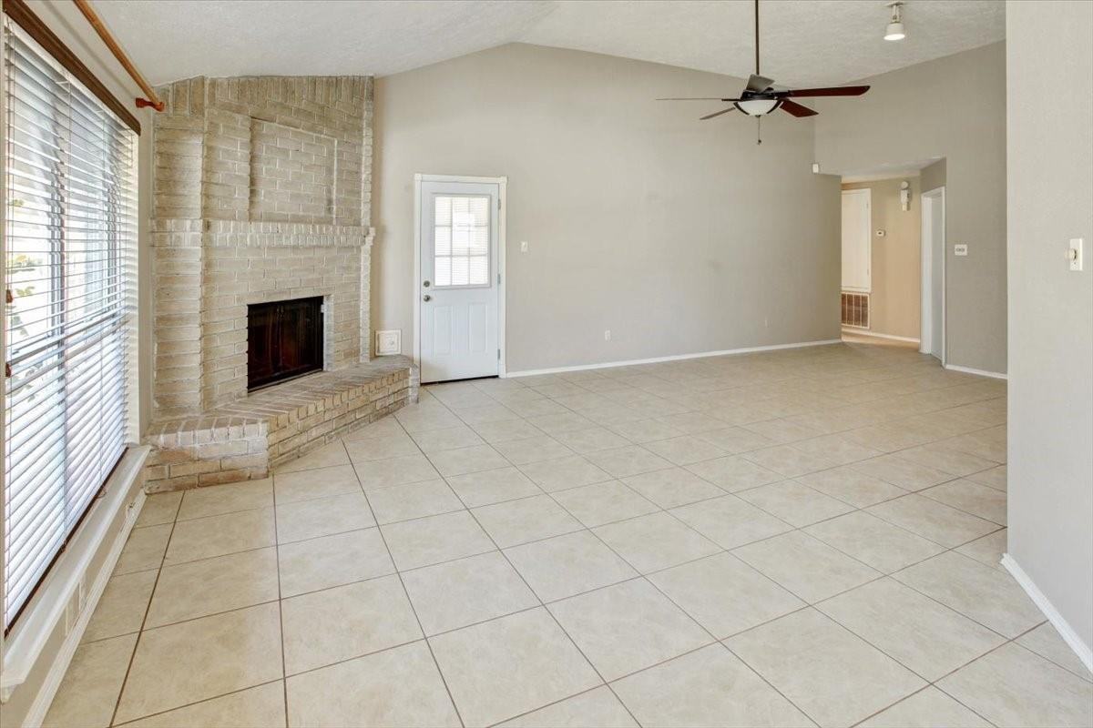 21506 Bluebonnet Meadow Ln - Photo 4 of 18