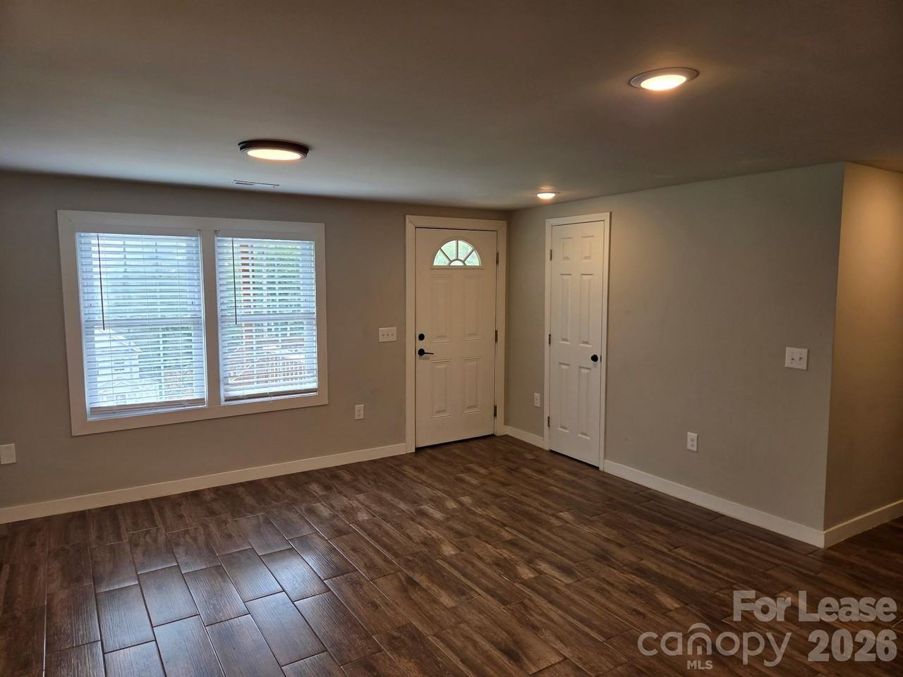 23 S Mickley Ave - Photo 4 of 22