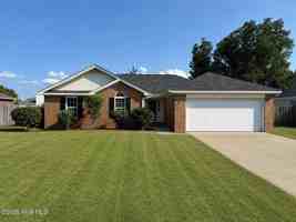 featured image of 135 Summerfield Cir