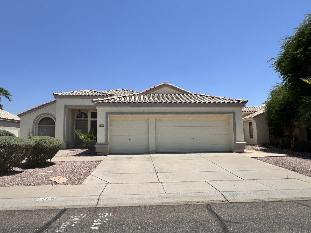 1795 W Canary Way - Photo 2 of 50