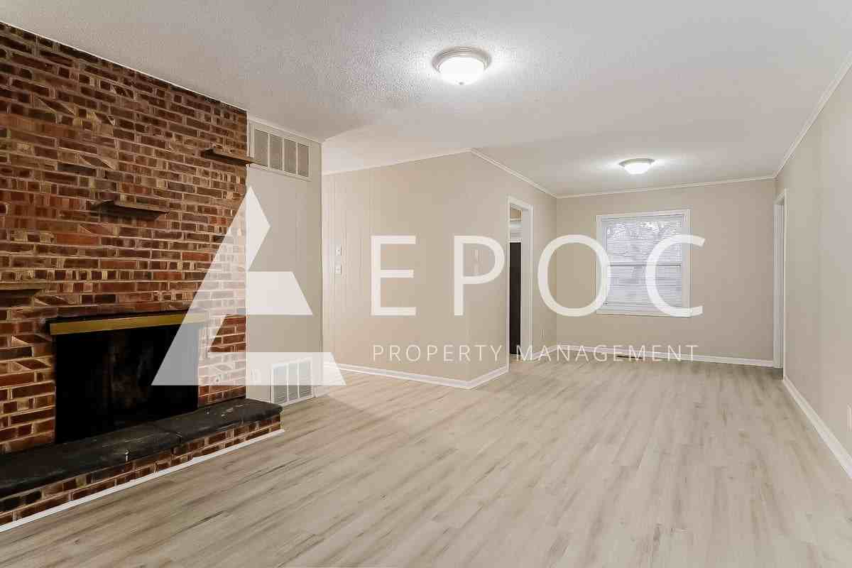 1524 W Marshall St - Photo 4 of 15