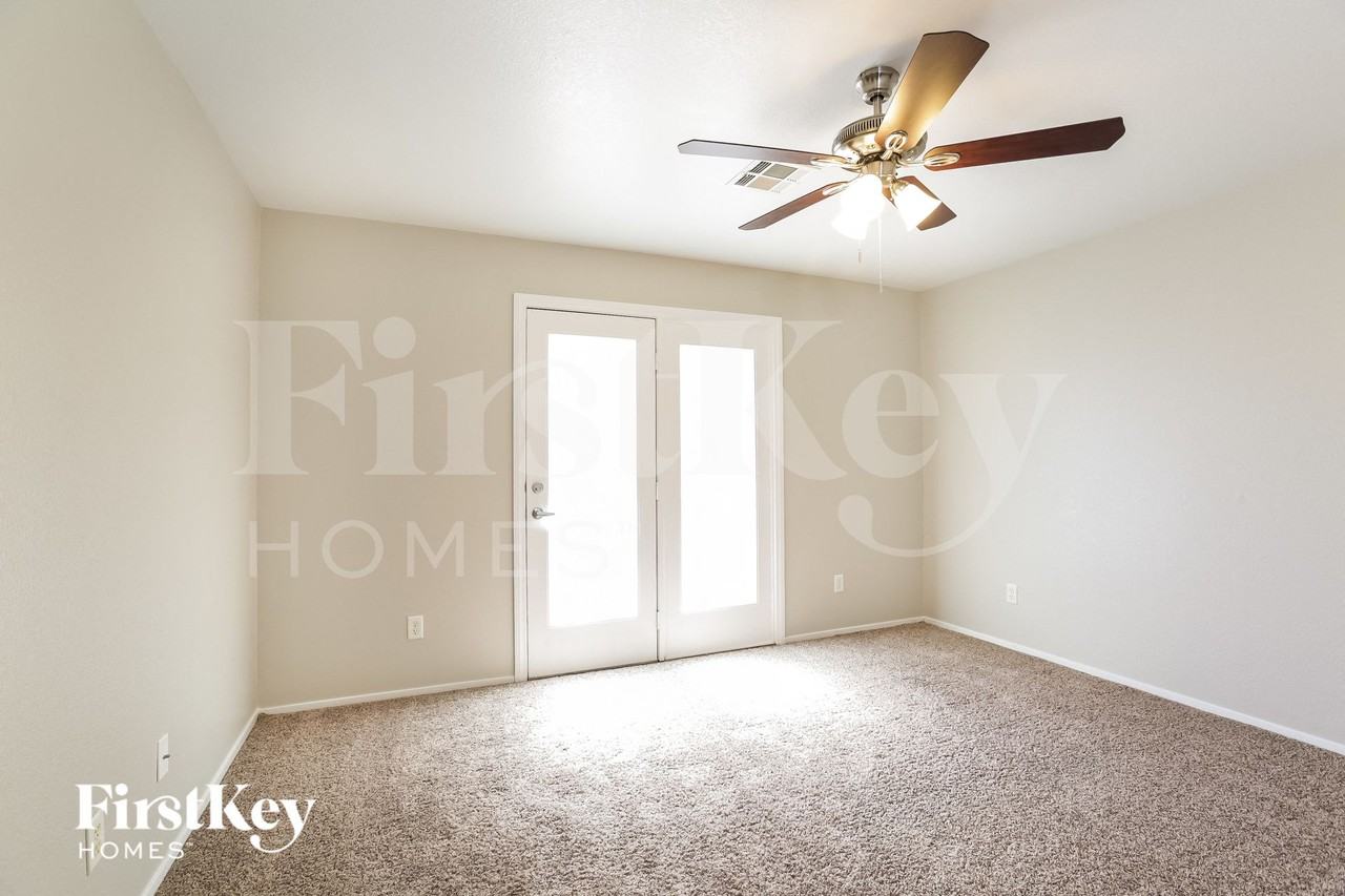 10436 Coyote Cub Ave - Photo 7 of 15