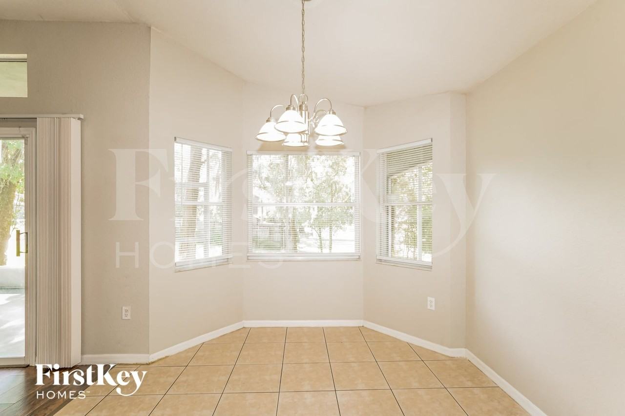 7009 Scenic Hills Blvd - Photo 5 of 15