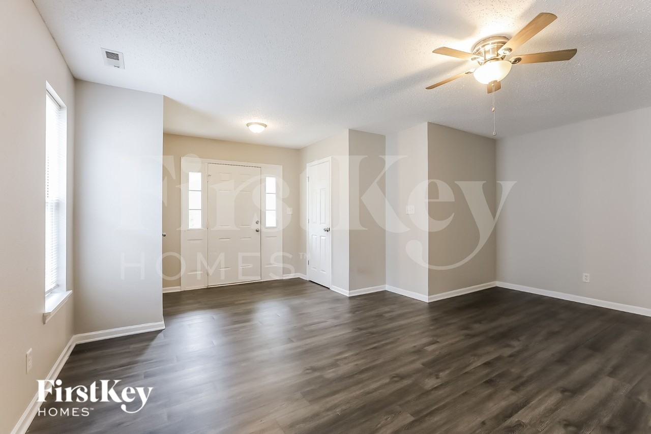 5805 Dollar Forge Dr - Photo 2 of 16
