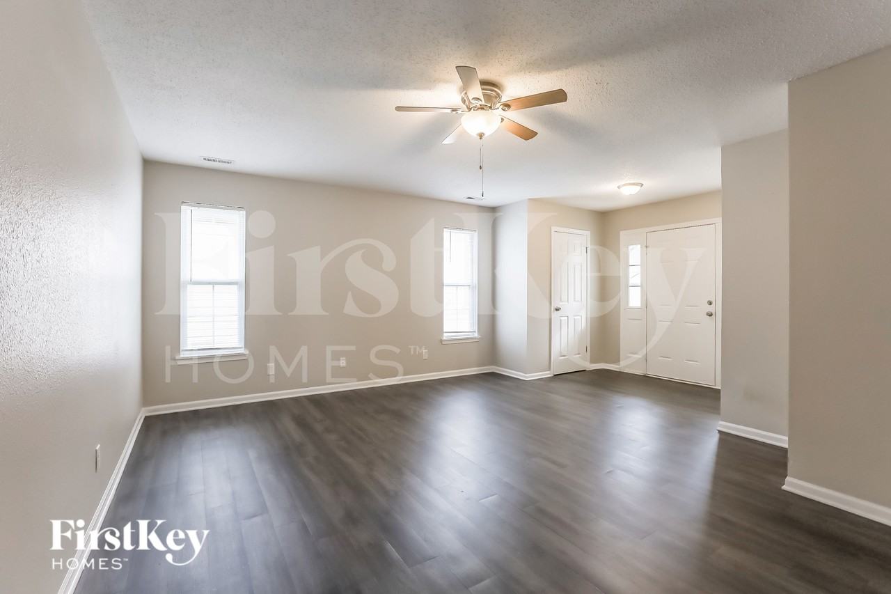 5805 Dollar Forge Dr - Photo 3 of 16