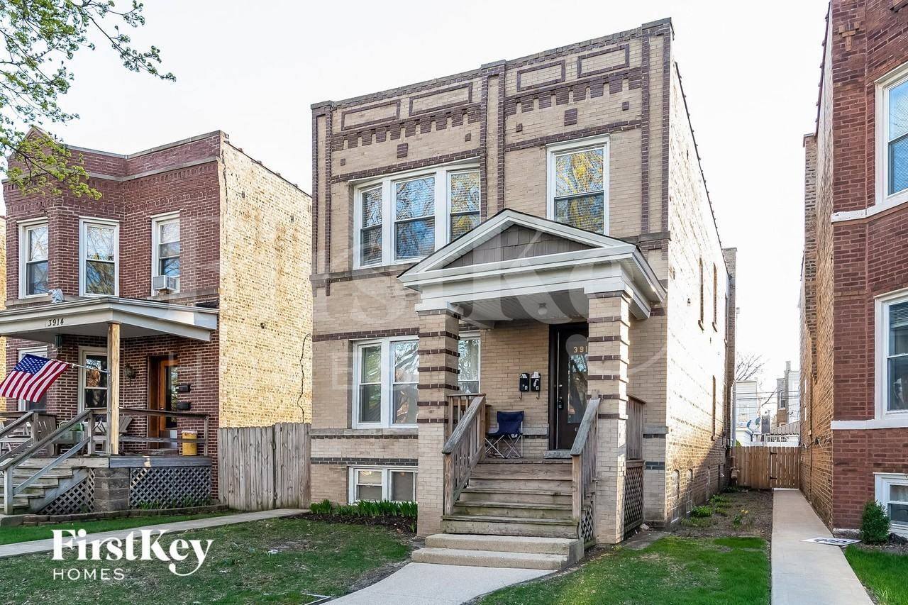 3916 N Sawyer Ave - Photo 2 of 30