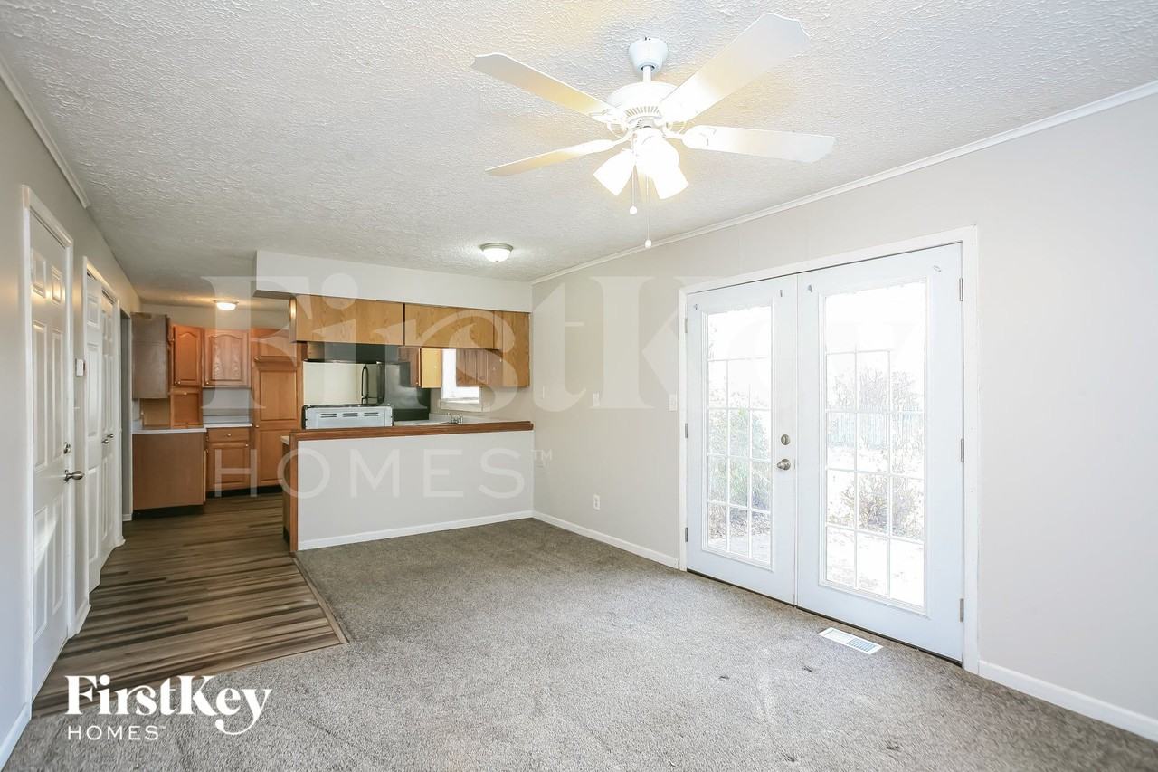 11319 Wolf Ln - Photo 5 of 15