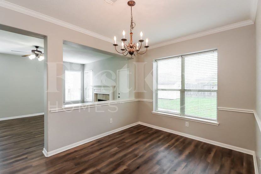3803 Oakwilde Cir - Photo 5 of 15