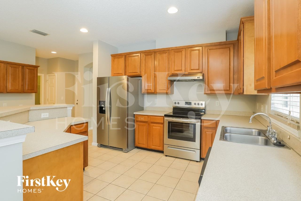 723 Candlebark Dr - Photo 5 of 16