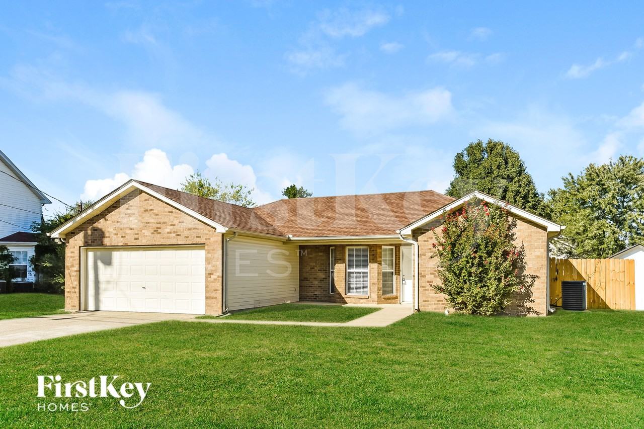892 Lavergne Ln - Photo 2 of 15