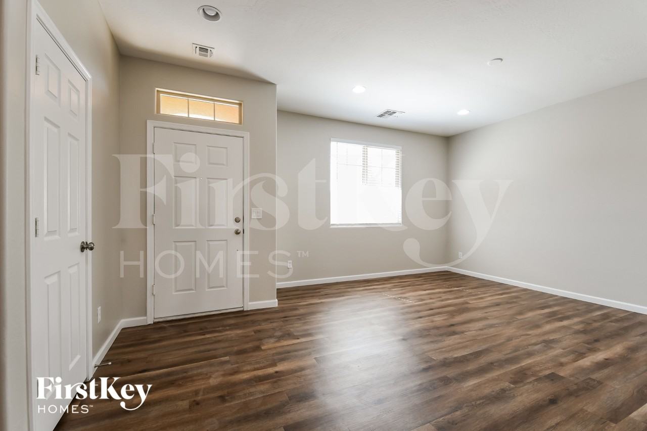26869 N 175th Ln - Photo 3 of 14