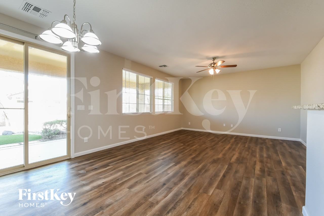 26869 N 175th Ln - Photo 5 of 14