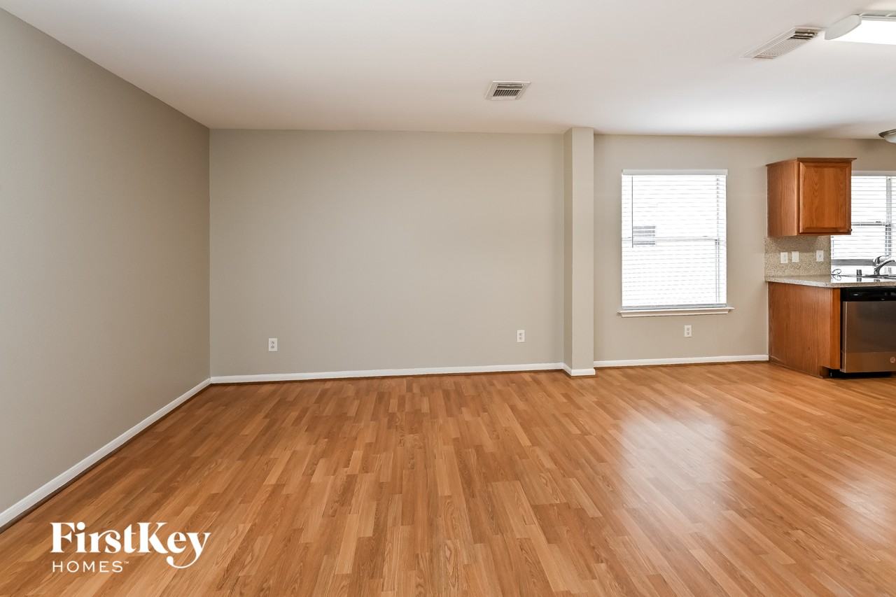 7234 River Pines Dr - Photo 7 of 15