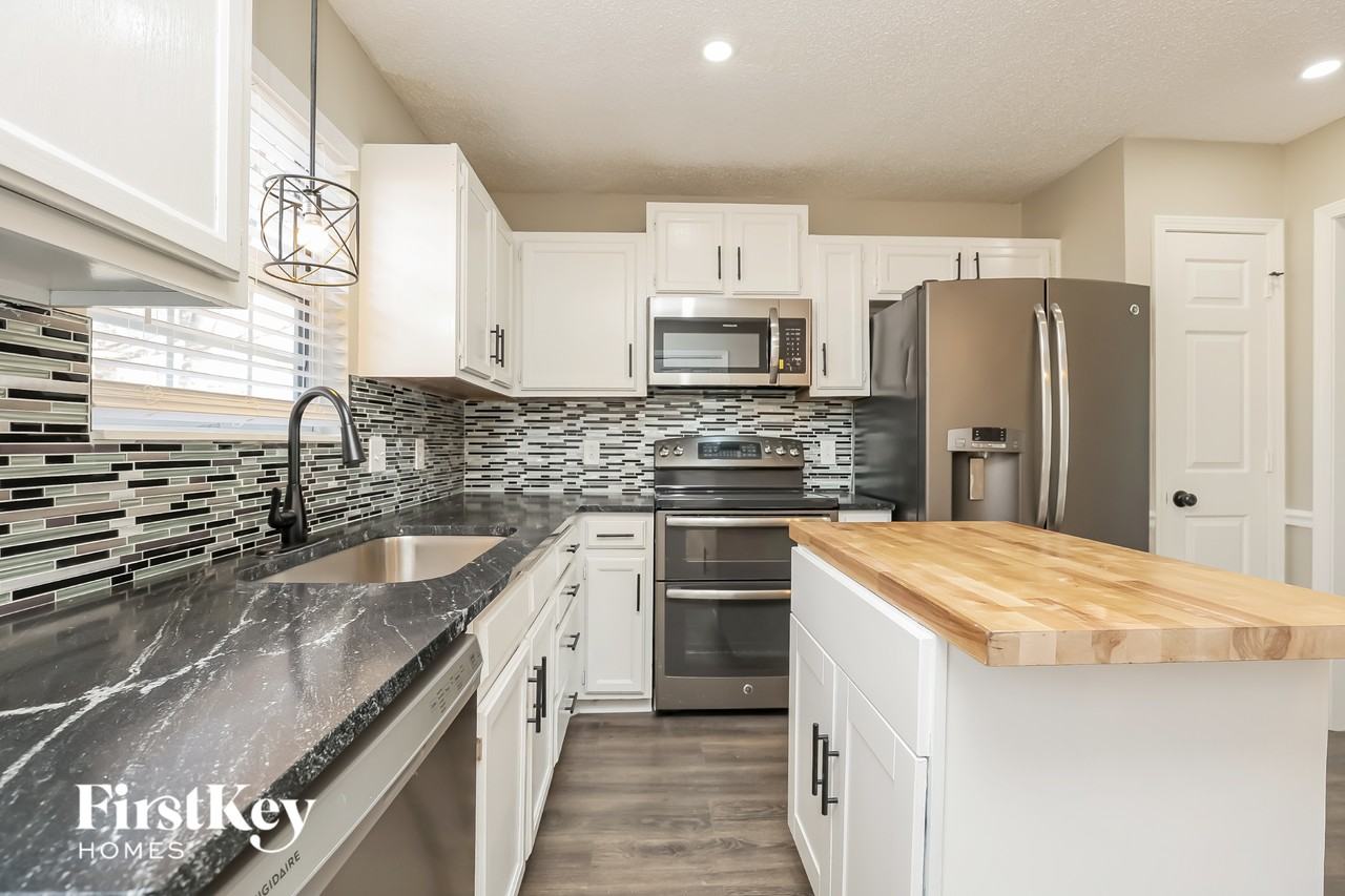 3508 Country Way Rd - Photo 6 of 15