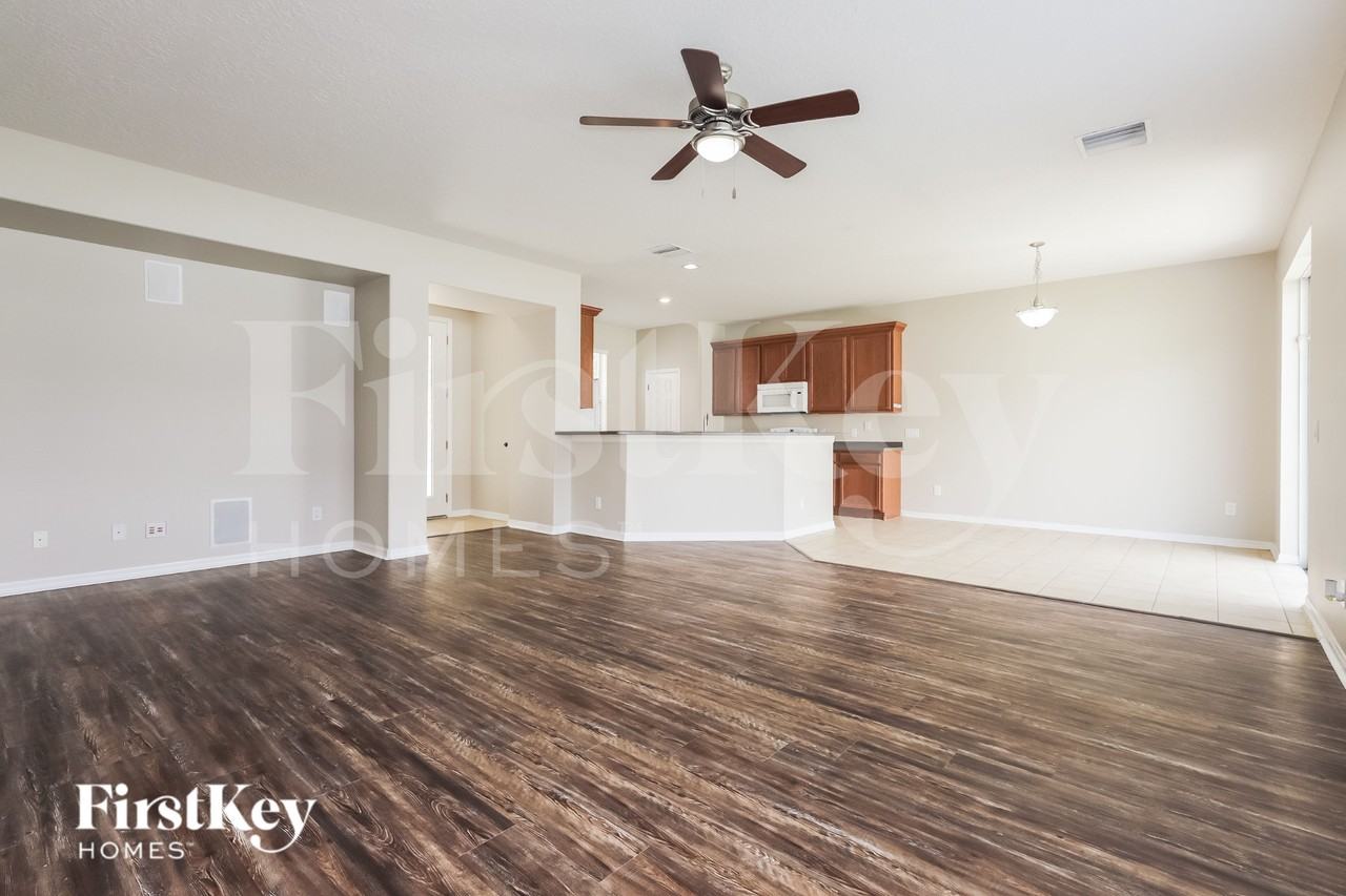 7114 Early Gold Ln - Photo 2 of 16