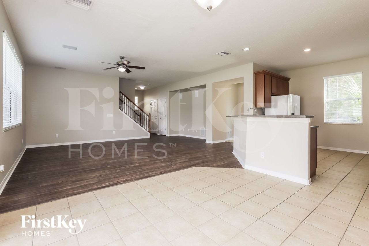 7114 Early Gold Ln - Photo 4 of 16