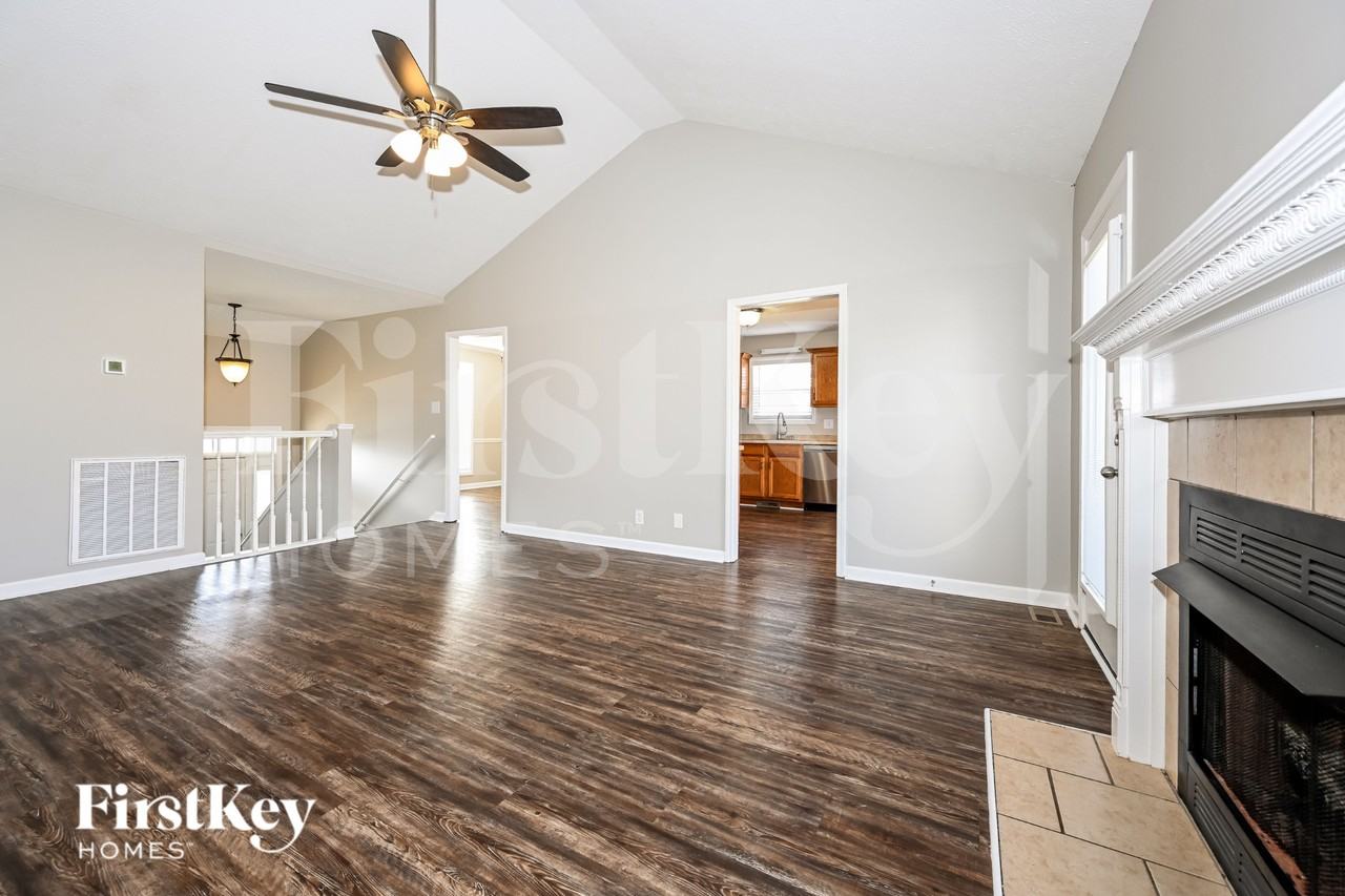 118 West Dr - Photo 2 of 16