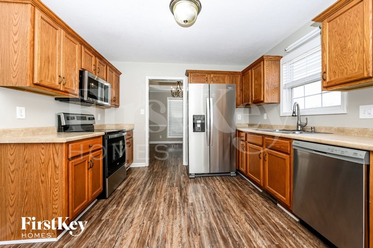 118 West Dr - Photo 7 of 16