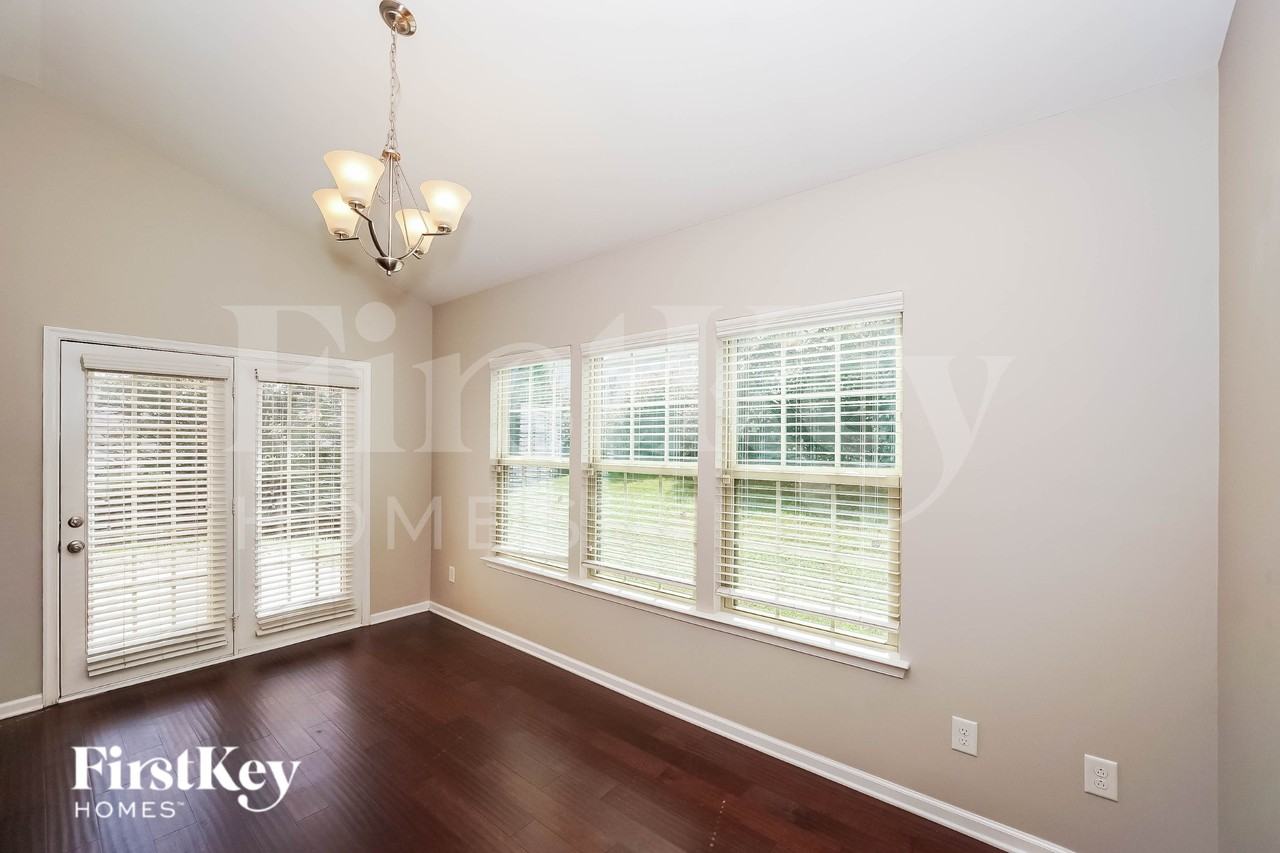 124 Alborn Dr - Photo 7 of 16