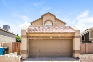 featured image of 521 E Wescott Dr