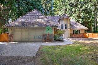 4605 232nd Ave Ne - Photo 1 of 1