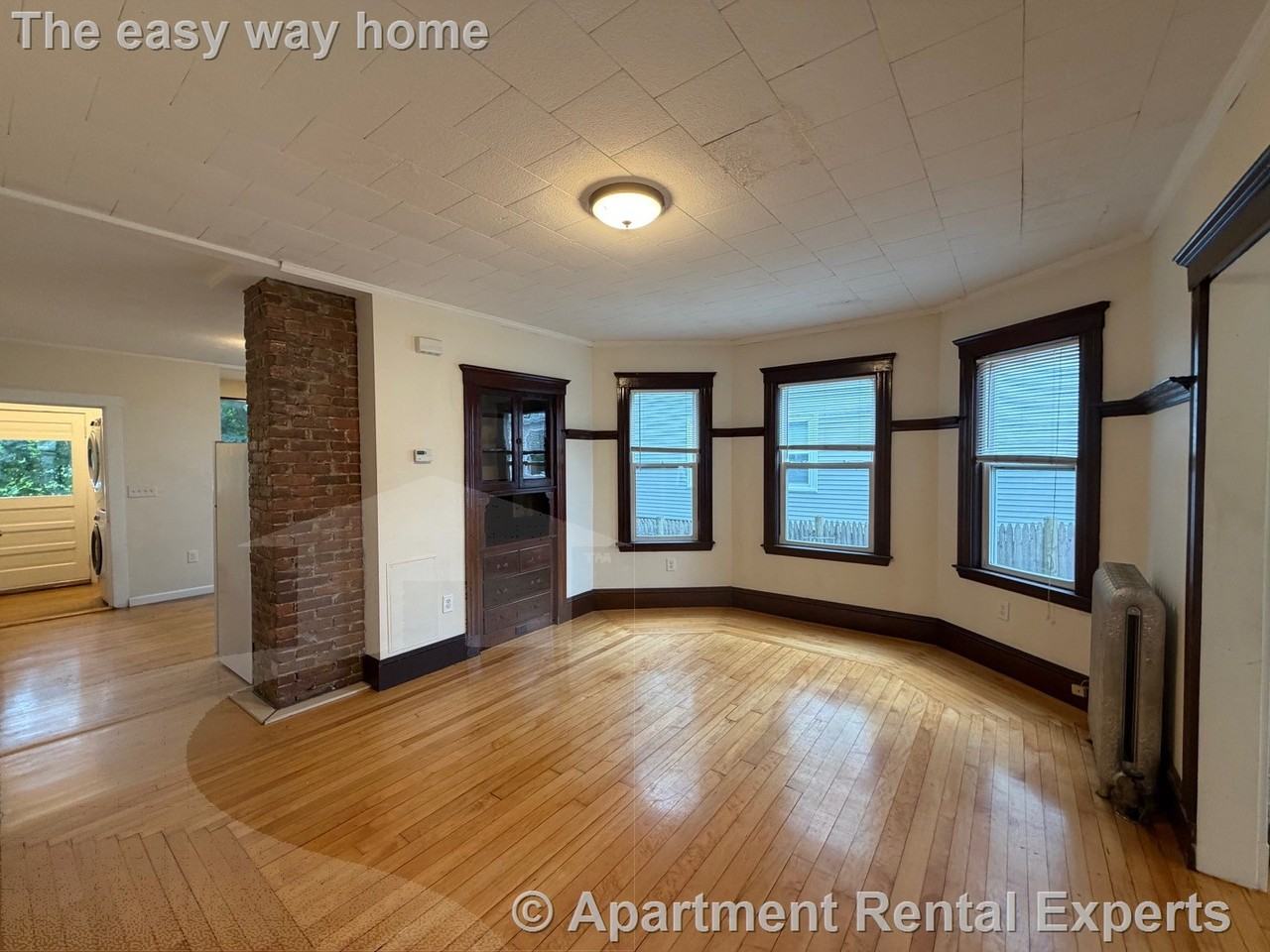126 Auburn St #1 - Photo 5 of 15