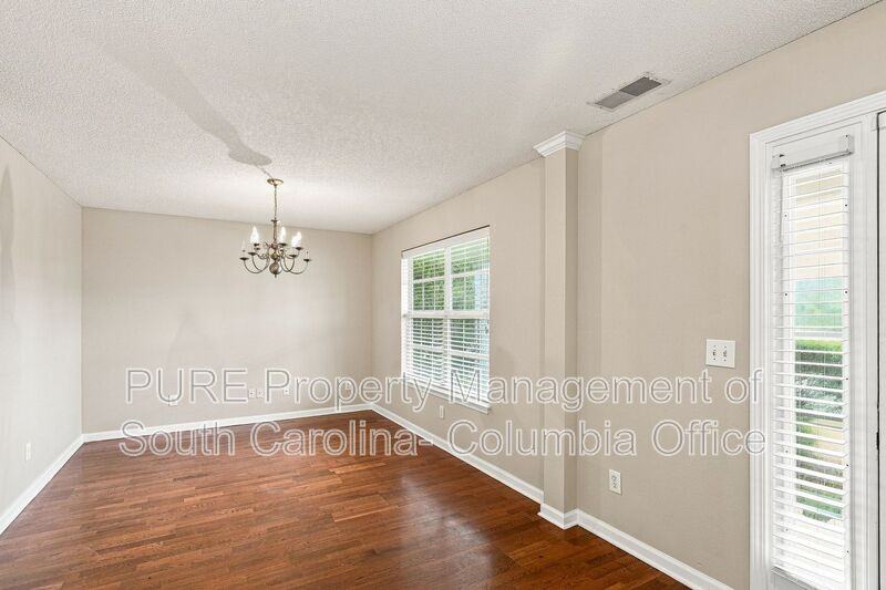 102 Cogburn Rd - Photo 6 of 17