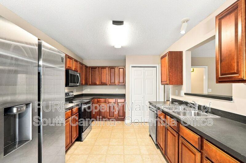 102 Cogburn Rd - Photo 4 of 17