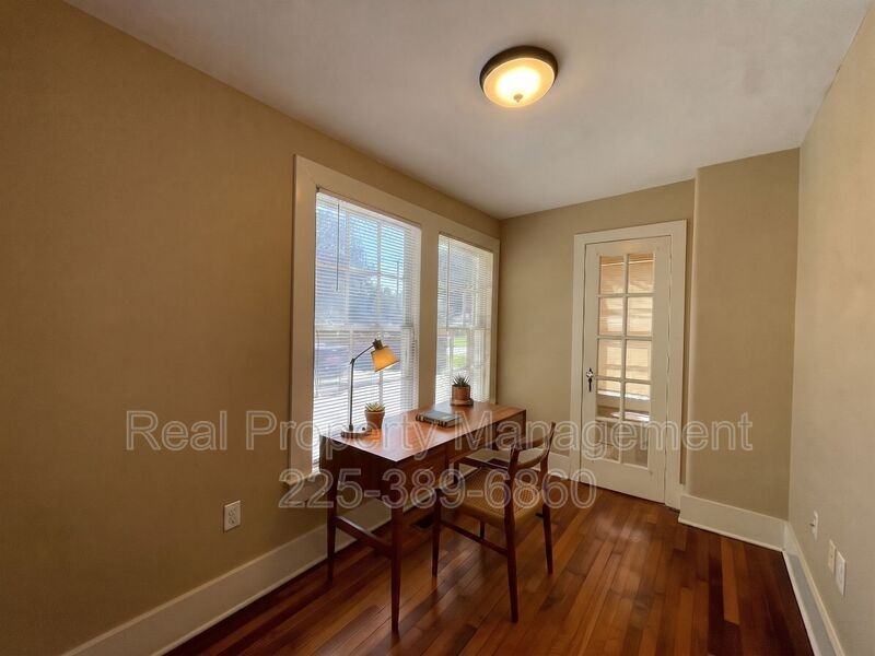 755 Arlington Ave - Photo 6 of 20