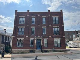 featured image of 140 Loras Blvd #4