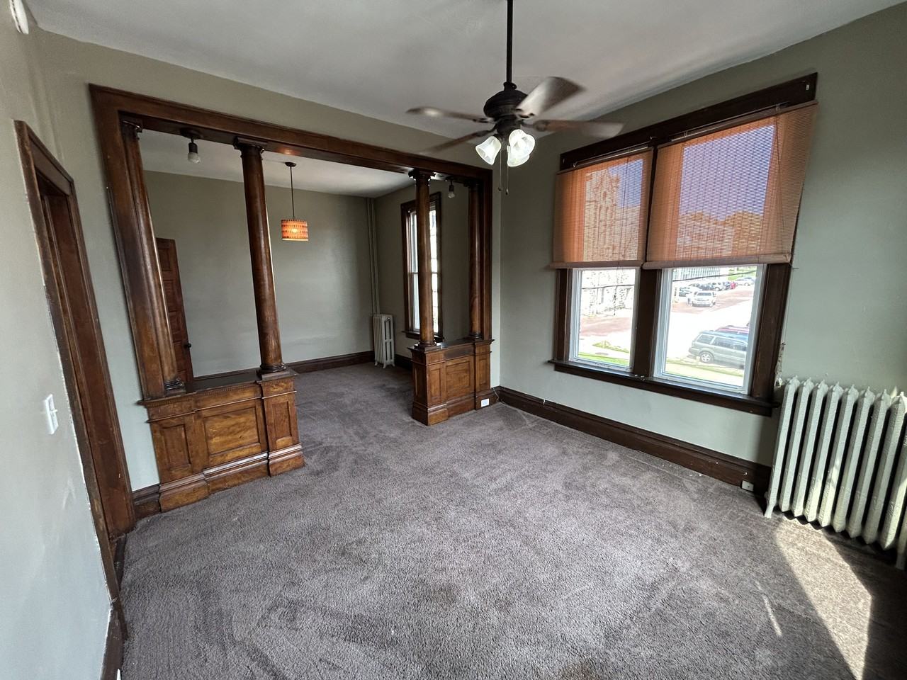 140 Loras Blvd #4 - Photo 3 of 9