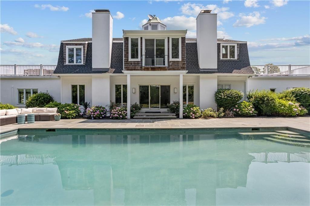 1 Harbor View Dr
