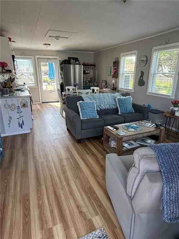 36 Fishermans Ave - Photo 2 of 6