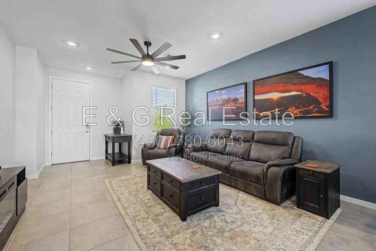 17315 W Mission Ln - Photo 5 of 10