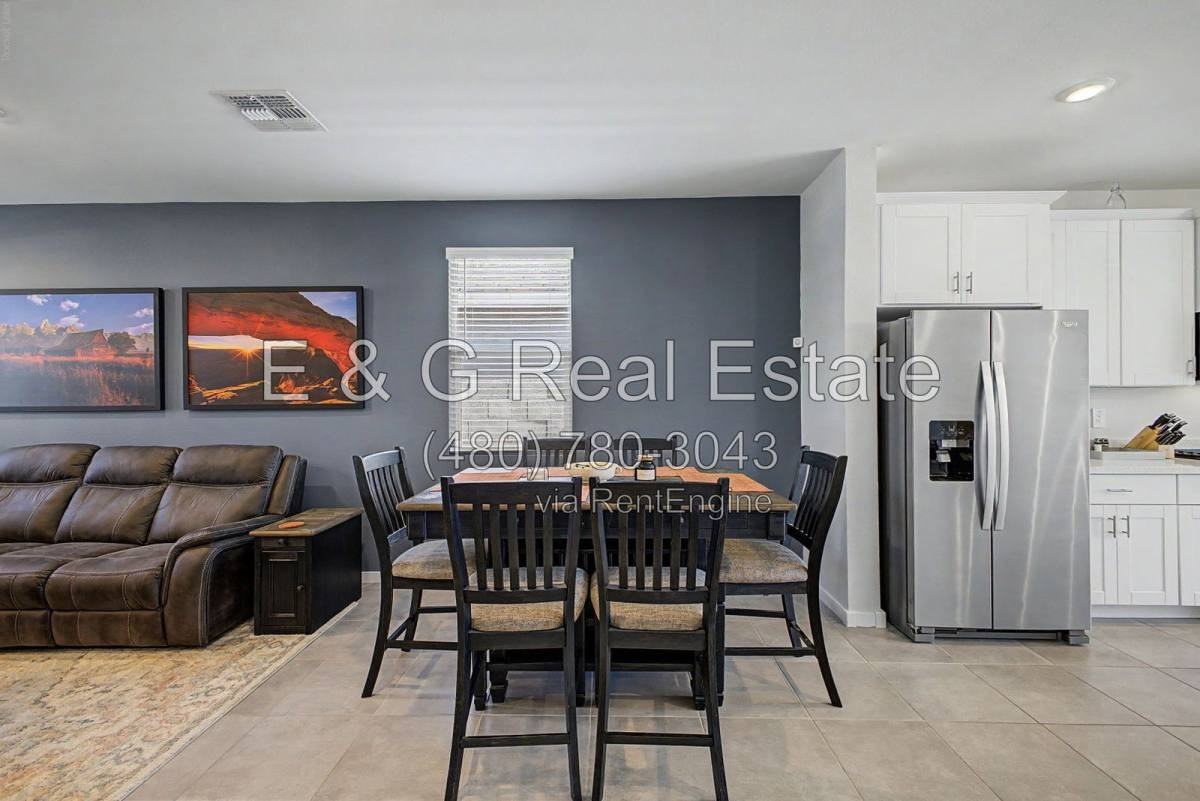 17315 W Mission Ln - Photo 6 of 10