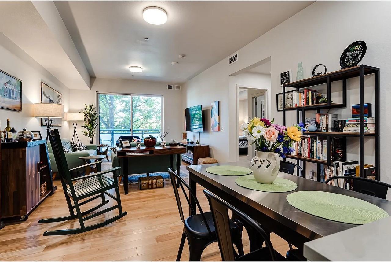 1600 Pearl St #304 - Photo 3 of 19
