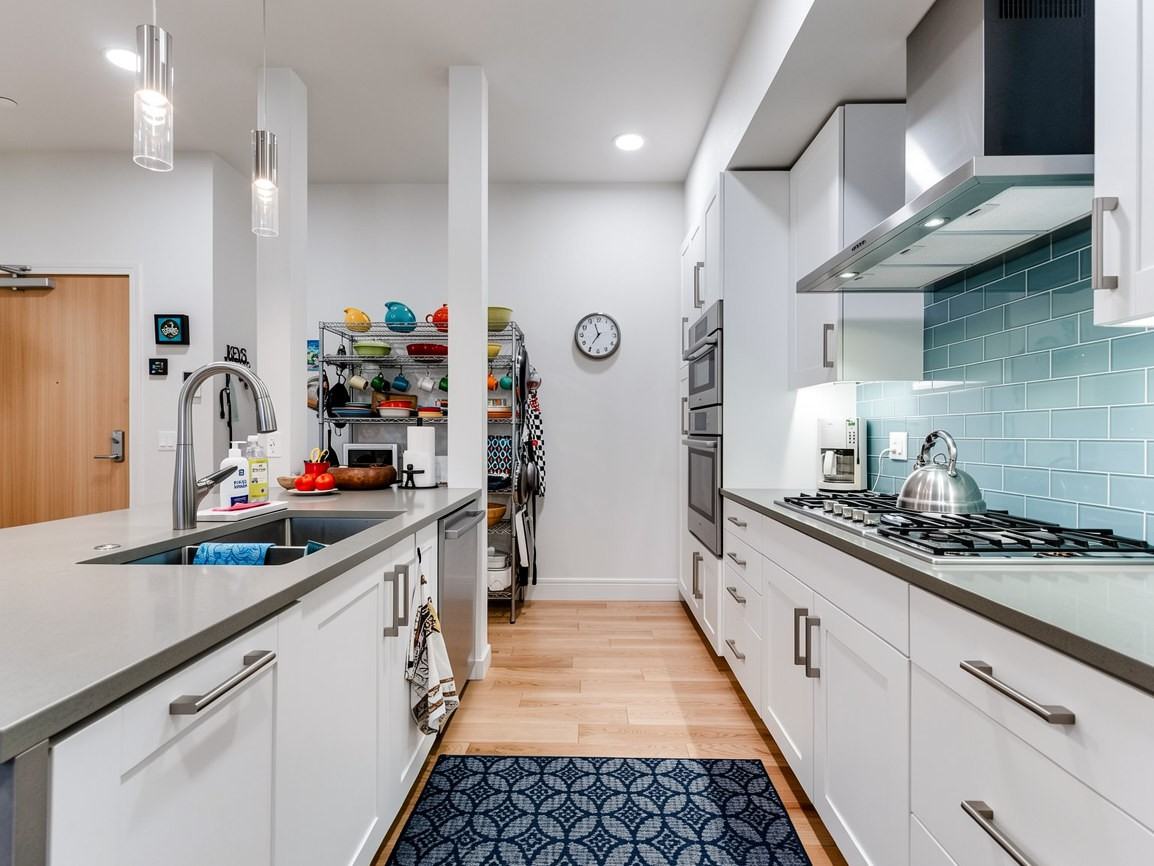 1600 Pearl St #304 - Photo 6 of 19