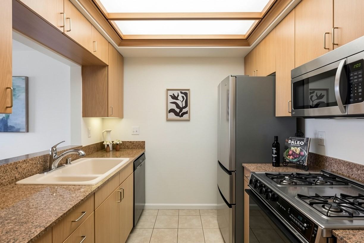 100 Deer Valley Rd #3H - Photo 2 of 8