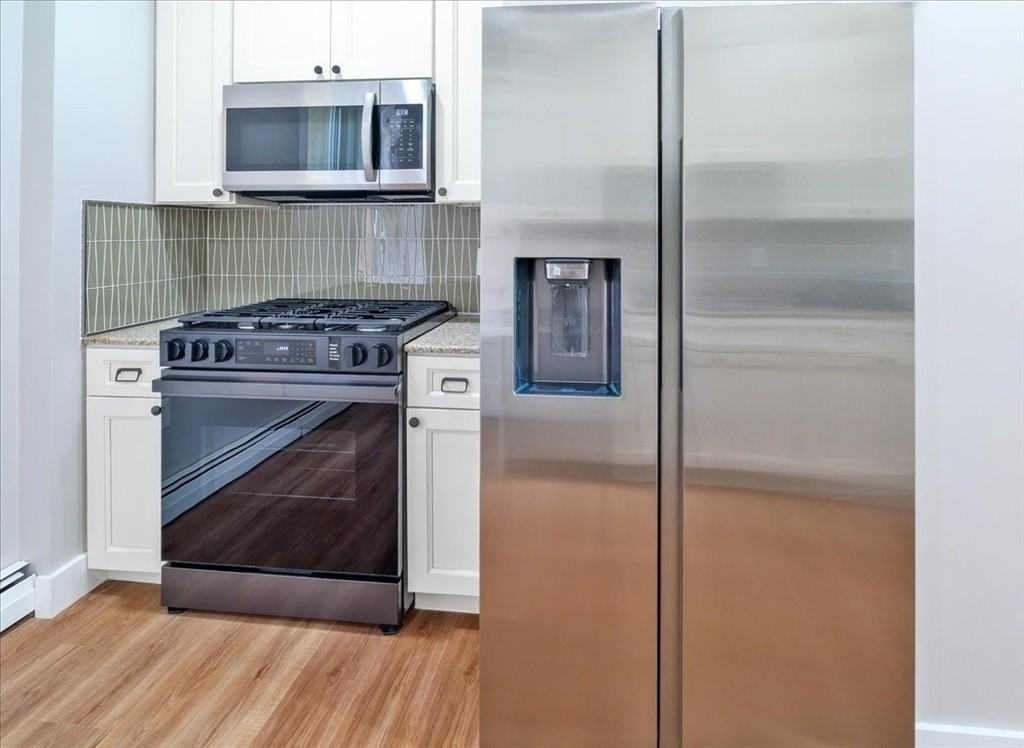 6 Chatham Pl - Photo 3 of 19